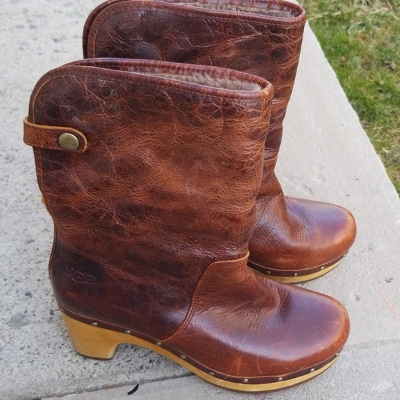 UGG | Shoes | Ugg Australia Lynnea Sheepskin Lined Brown  UGG Australia 1001793 Lynnea II Clog Boots 6